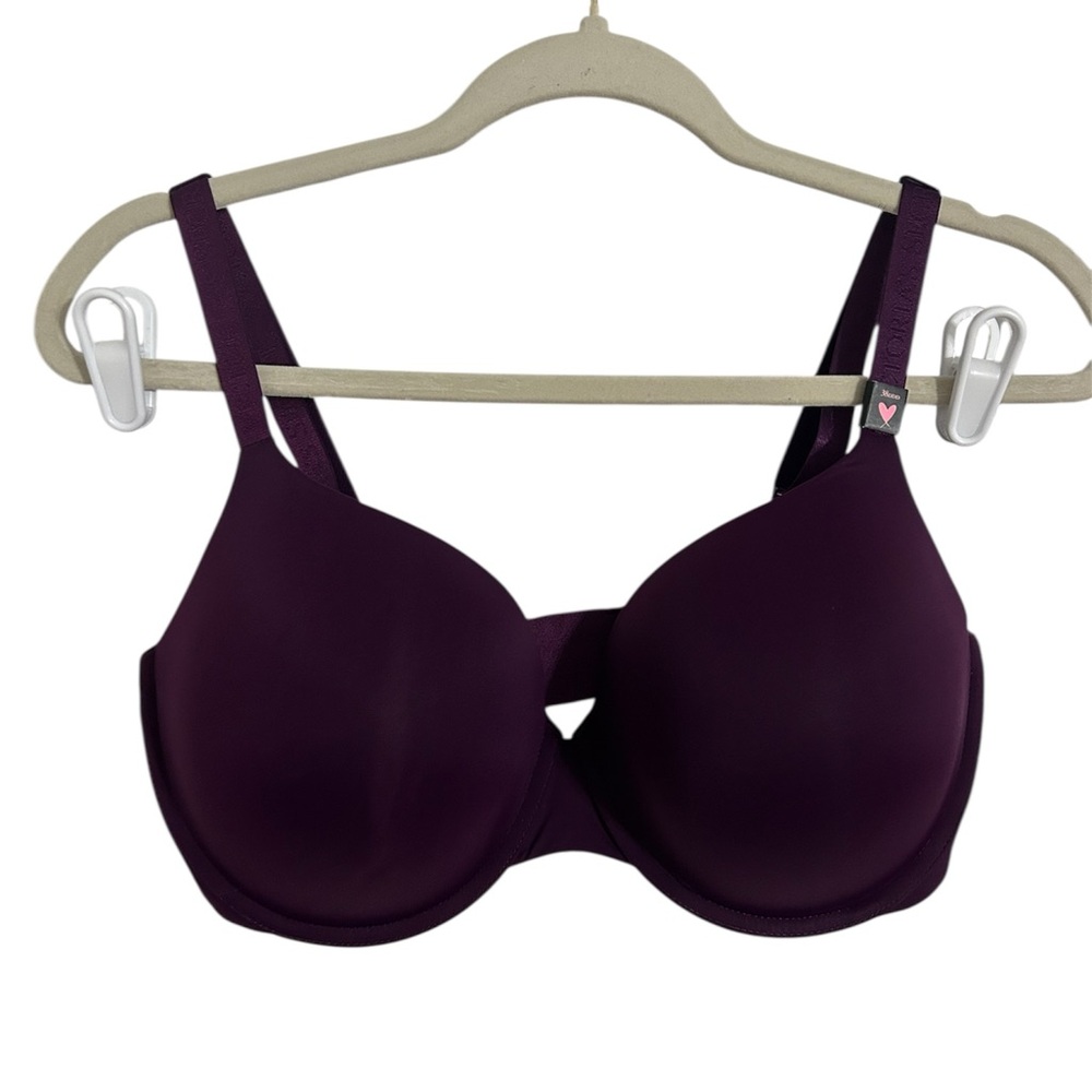 Victoria's Secret T-Shirt Push Up Purple Bra